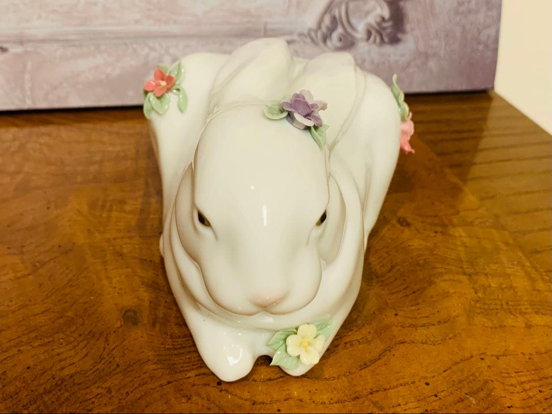 美品&稀少/リヤドロ　可愛いうさぎのフィギュリン