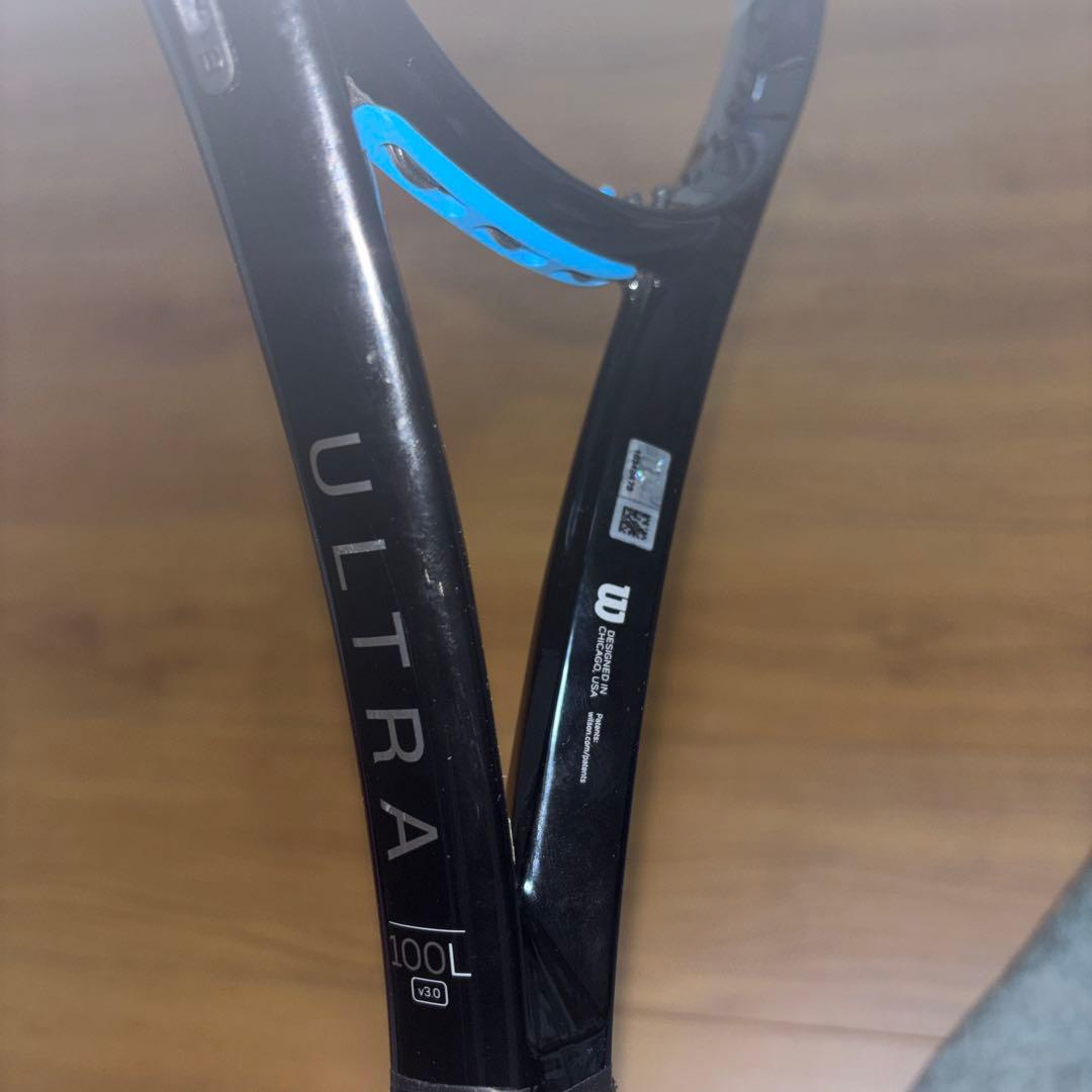 【美品】ウィルソン ULTRA 100L V3.0 テニスラケット