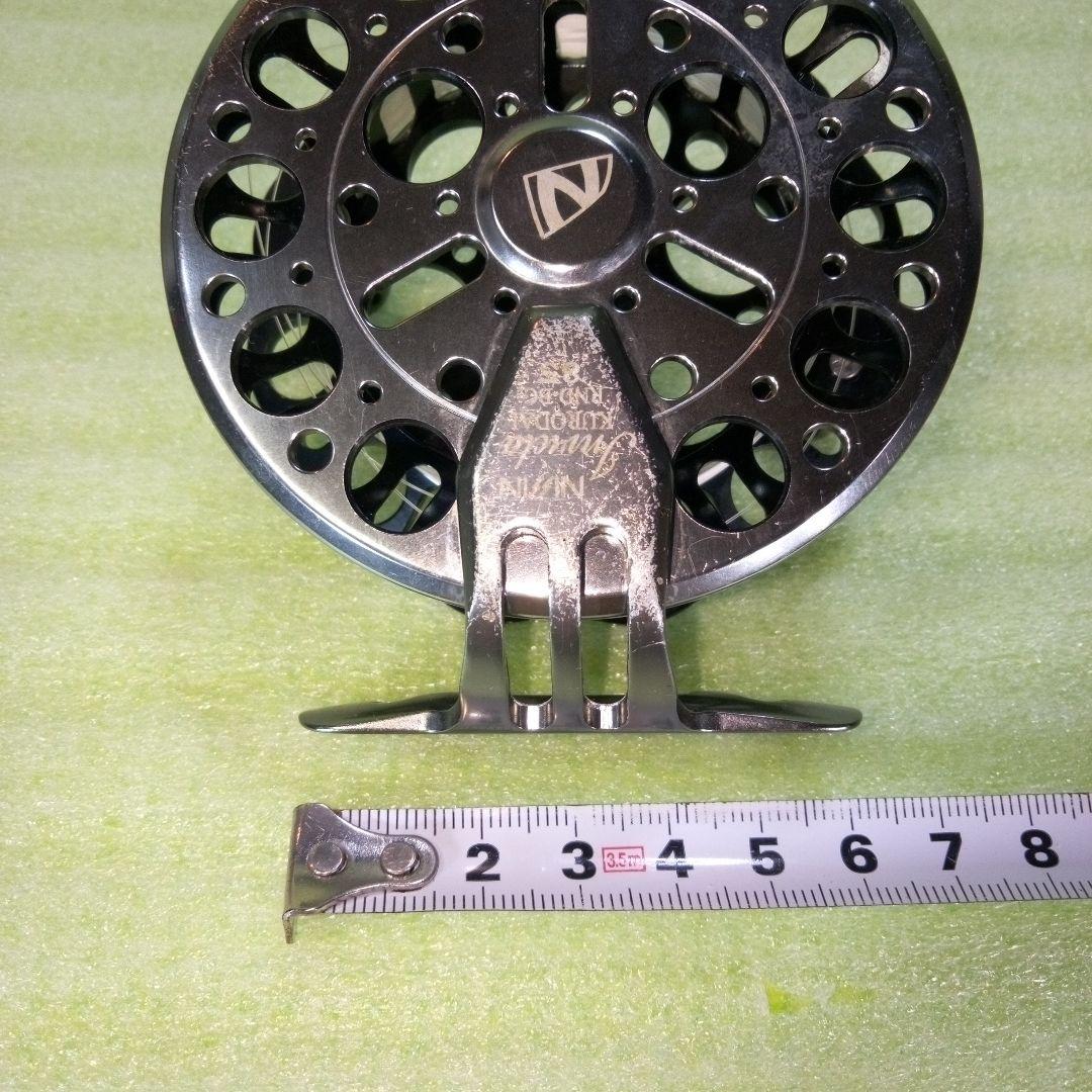 NISSIN Invicta KURODAL RND-BG 85？　リール