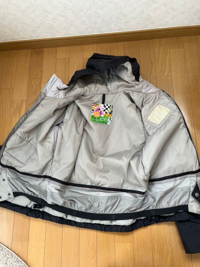 再値下げ！【Burton】【ESTIVO】スノボウェア上下セット　(上L、下M)