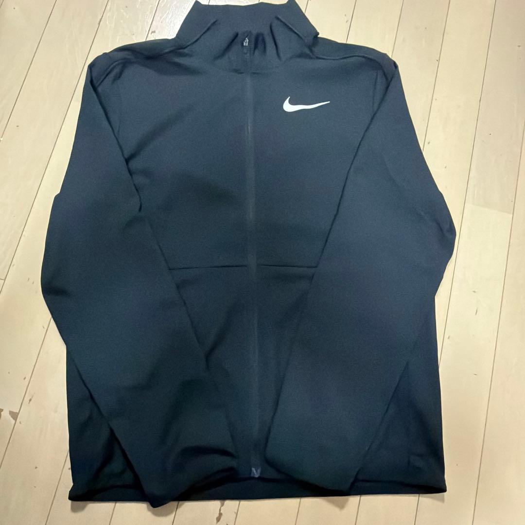 【新品】NIKE ナイキ　ジャージ　セットアップ　Mサイズ