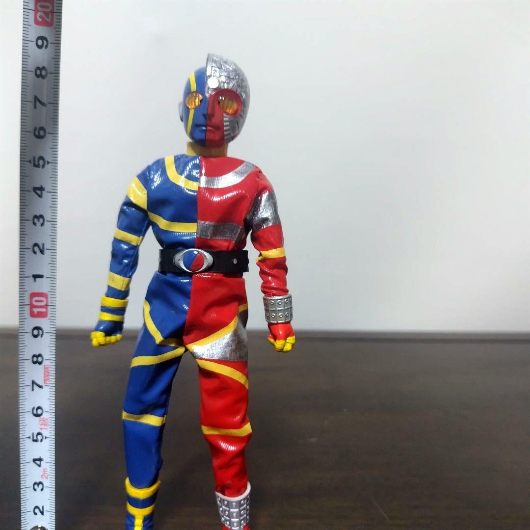 人造人間キカイダー　可動フィギュア