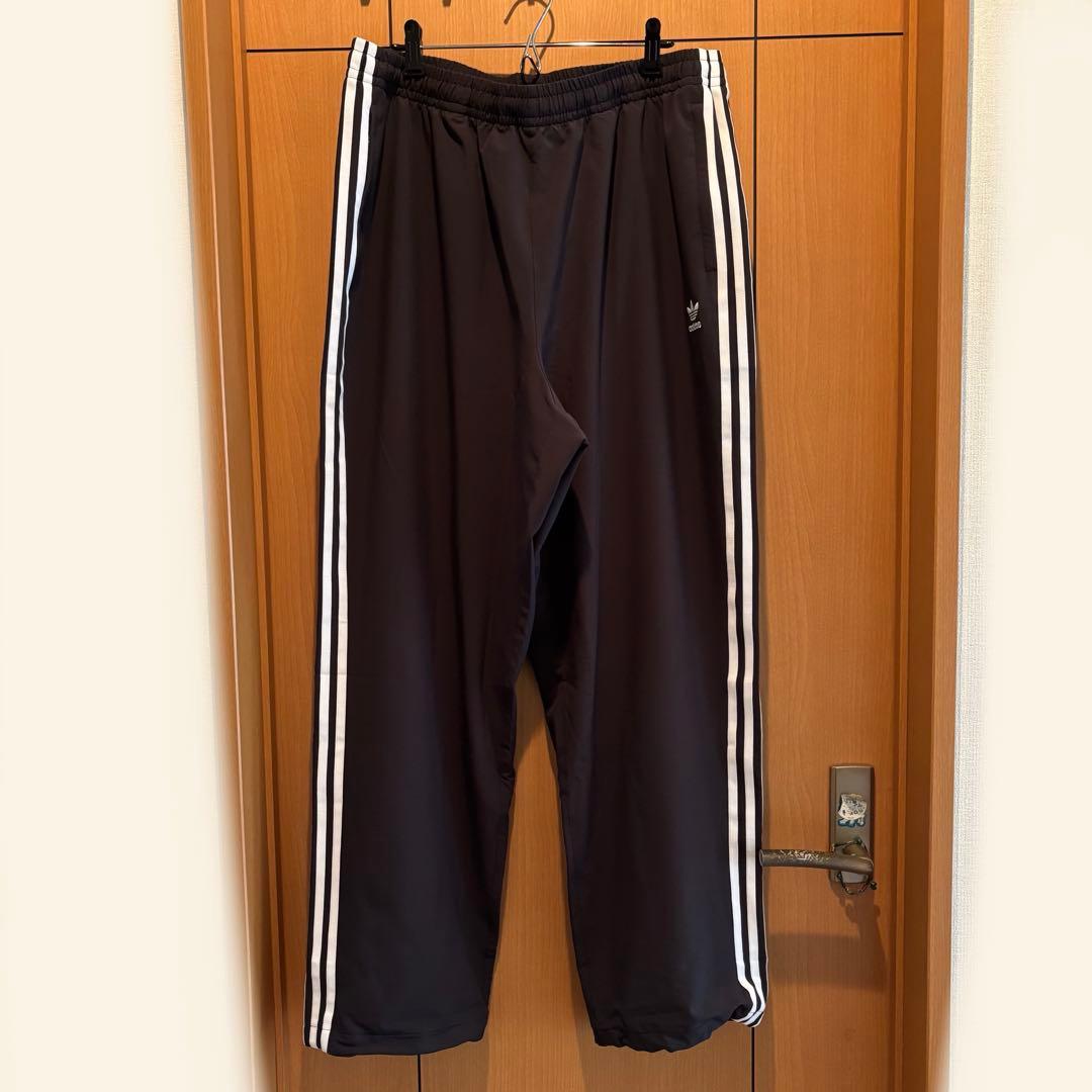 トラックパンツ ジャージ アディダスオリジナルス