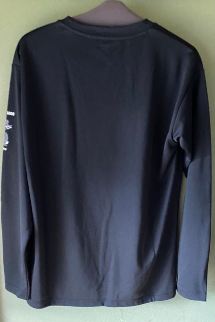 【新品未使用】ガンバ大阪 hummel 長袖Tシャツ 移動着
