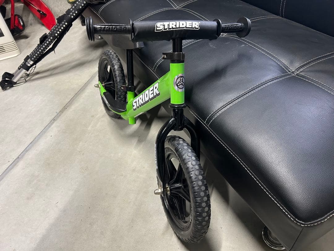 STRIDER バランスバイク グリーン 12インチ　ロッキングベースセット