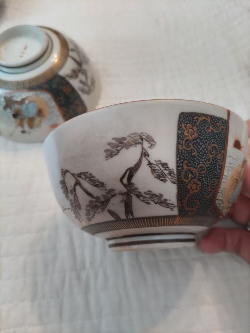 骨董品　九谷焼　鉄線茶碗　２個　鶴亀　お蔵より発見！