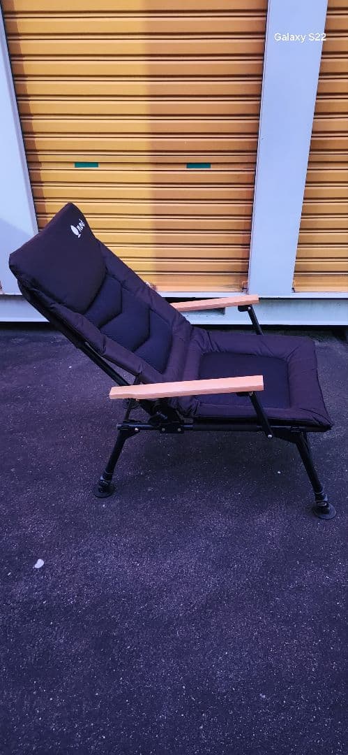 noeどこでもチェア　180度リクライニングチェア