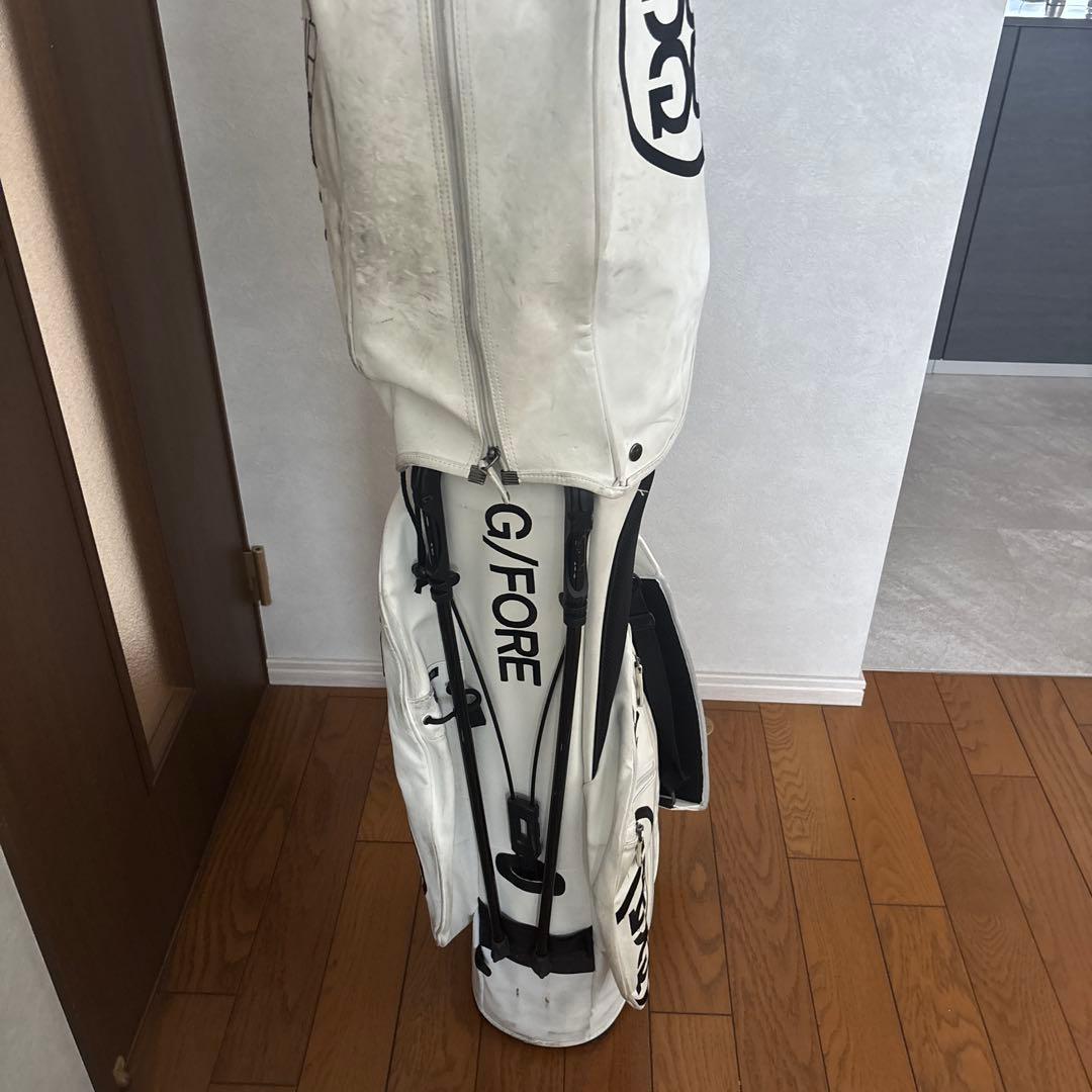 G/FORE ホワイト キャディバッグ スカルロゴ付き