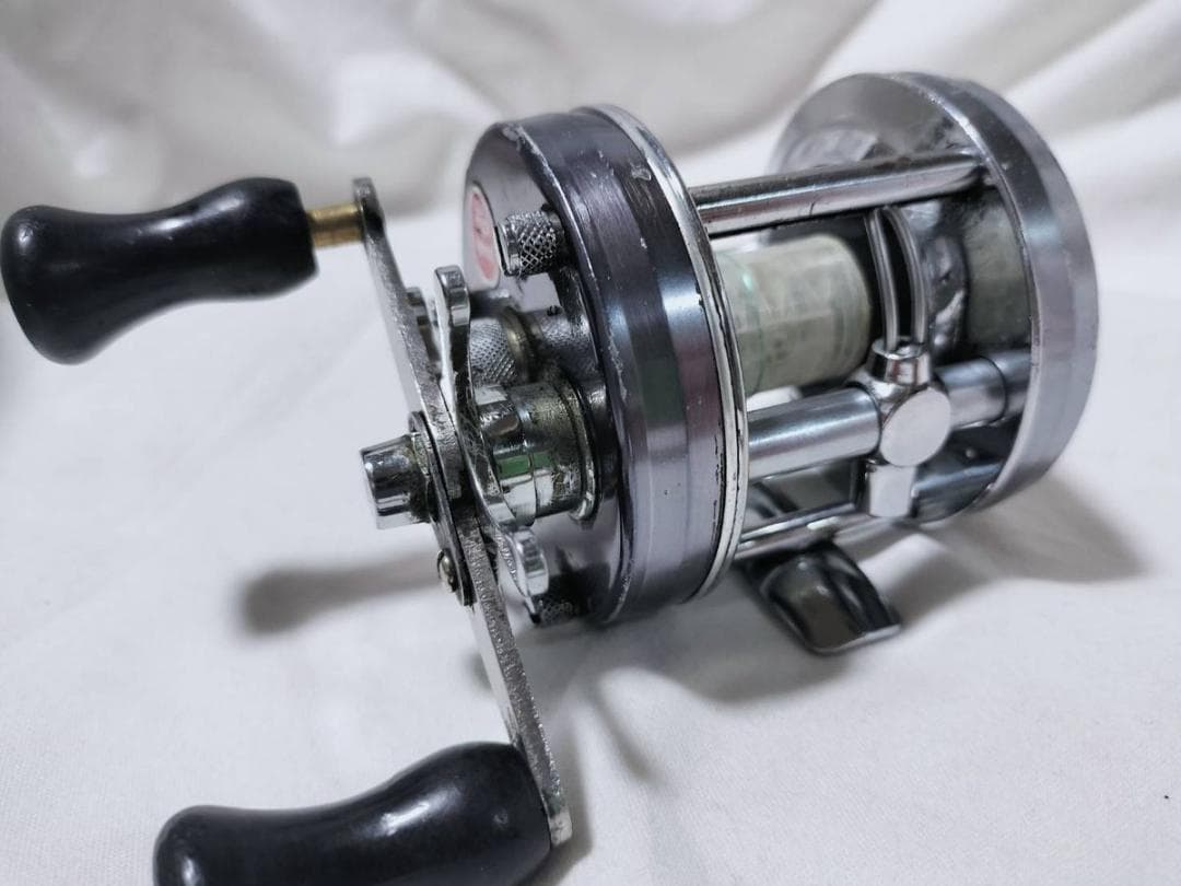 アブガルシア　アンバサダー5500C　73年　ビンテージ　リール abu