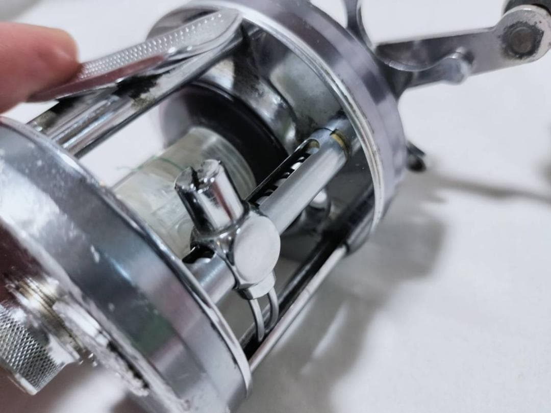 アブガルシア　アンバサダー5500C　73年　ビンテージ　リール abu
