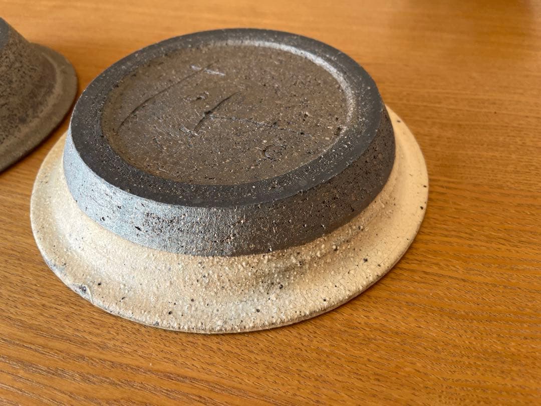 お値下げしました。作家　陶器　器　2枚セット