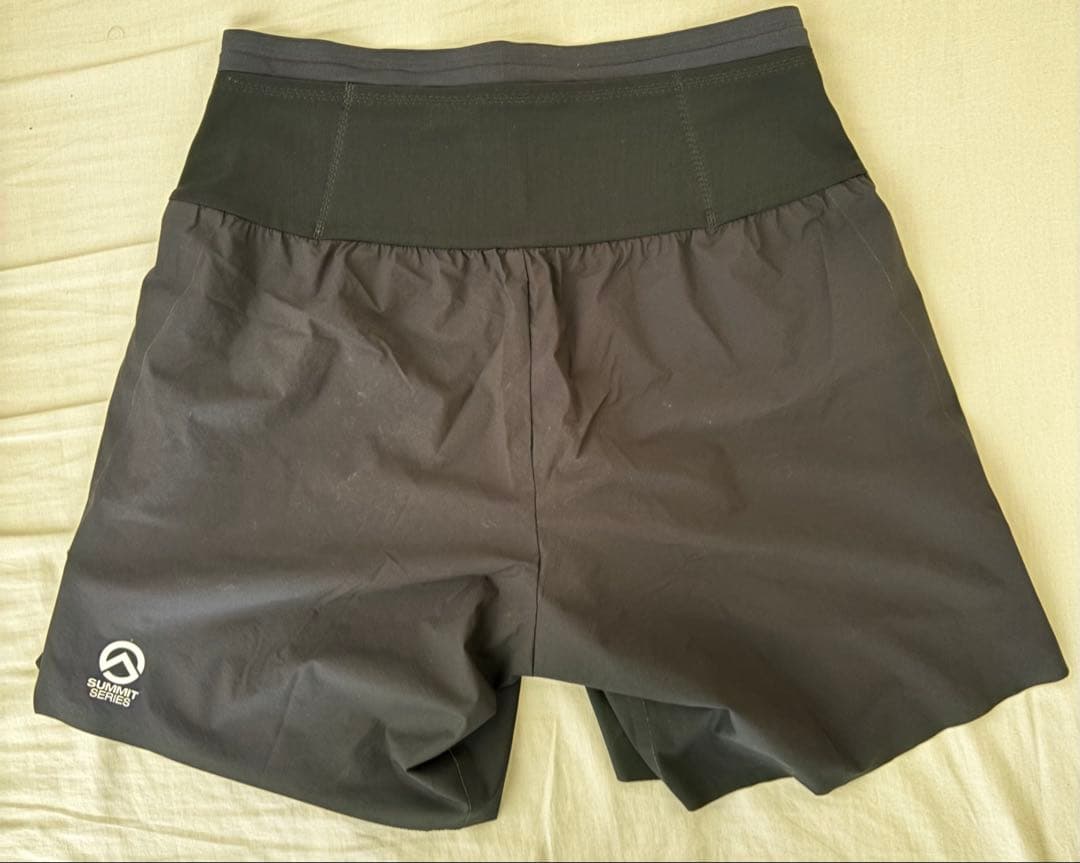 ノースフェイス エンデュリストレイルショーツ メンズM NB22572 ブラック
