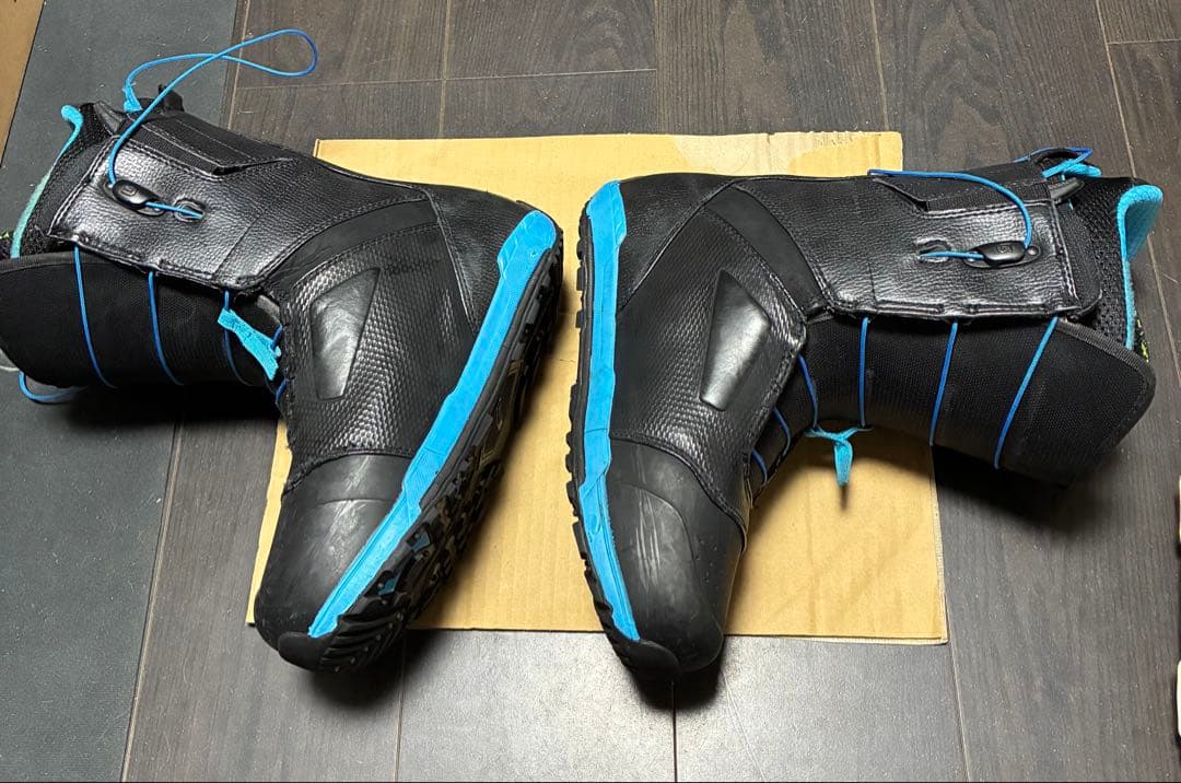 スノーボードブーツ バートン　アイオン