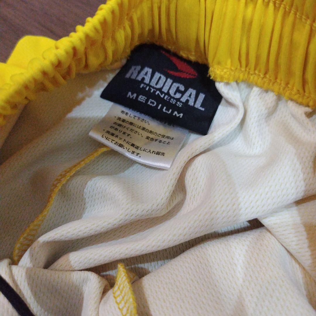 美品 RADICAL ショートパンツ Мサイズ