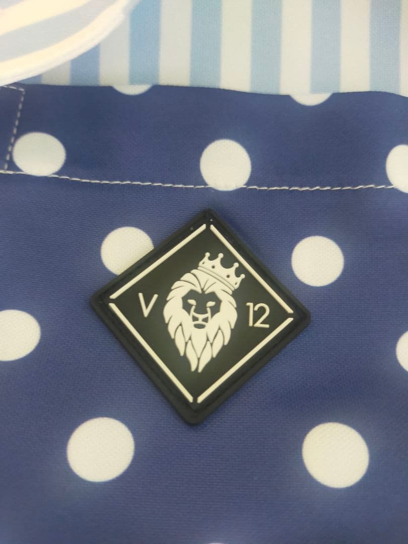 【極美品】V12 ヴィトゥエルヴ ポロシャツ 金ボタン ブルー（サイズ：M）
