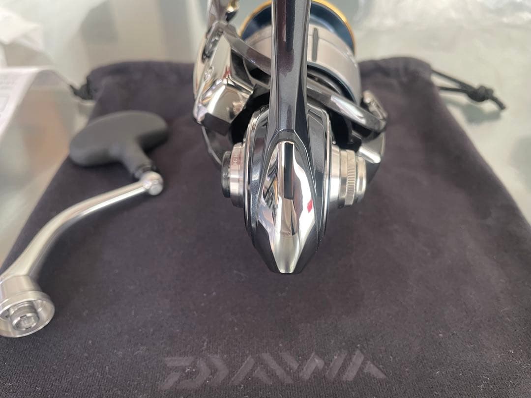 【新品】ダイワ 19セルテート LT4000-CXH スピニングリール