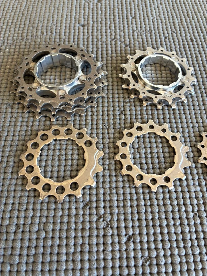 Shimano CS-7700 12-21 DURA-ACE スプロケット