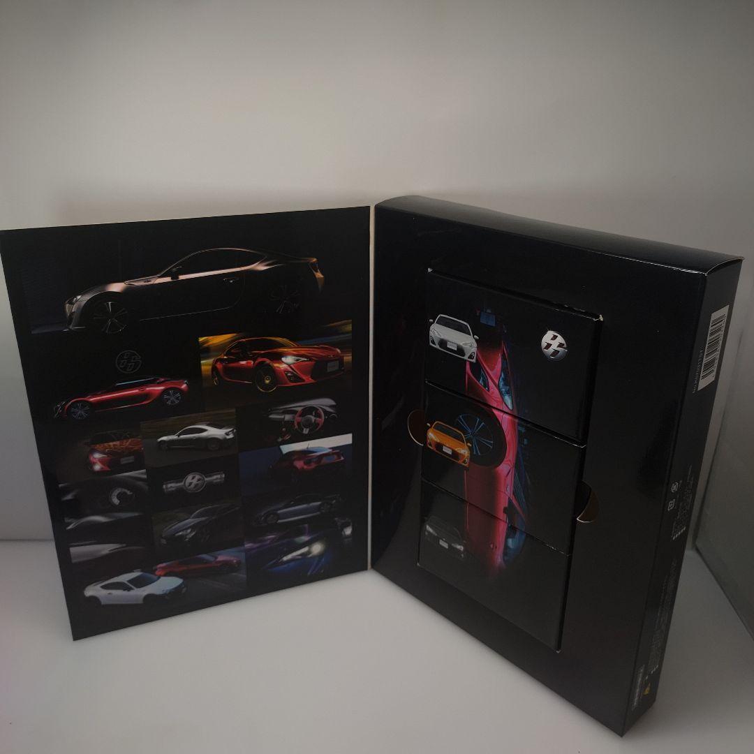 京商 1/64 【TOYOTA 86 発売記念 3台セット】3000セット限定品
