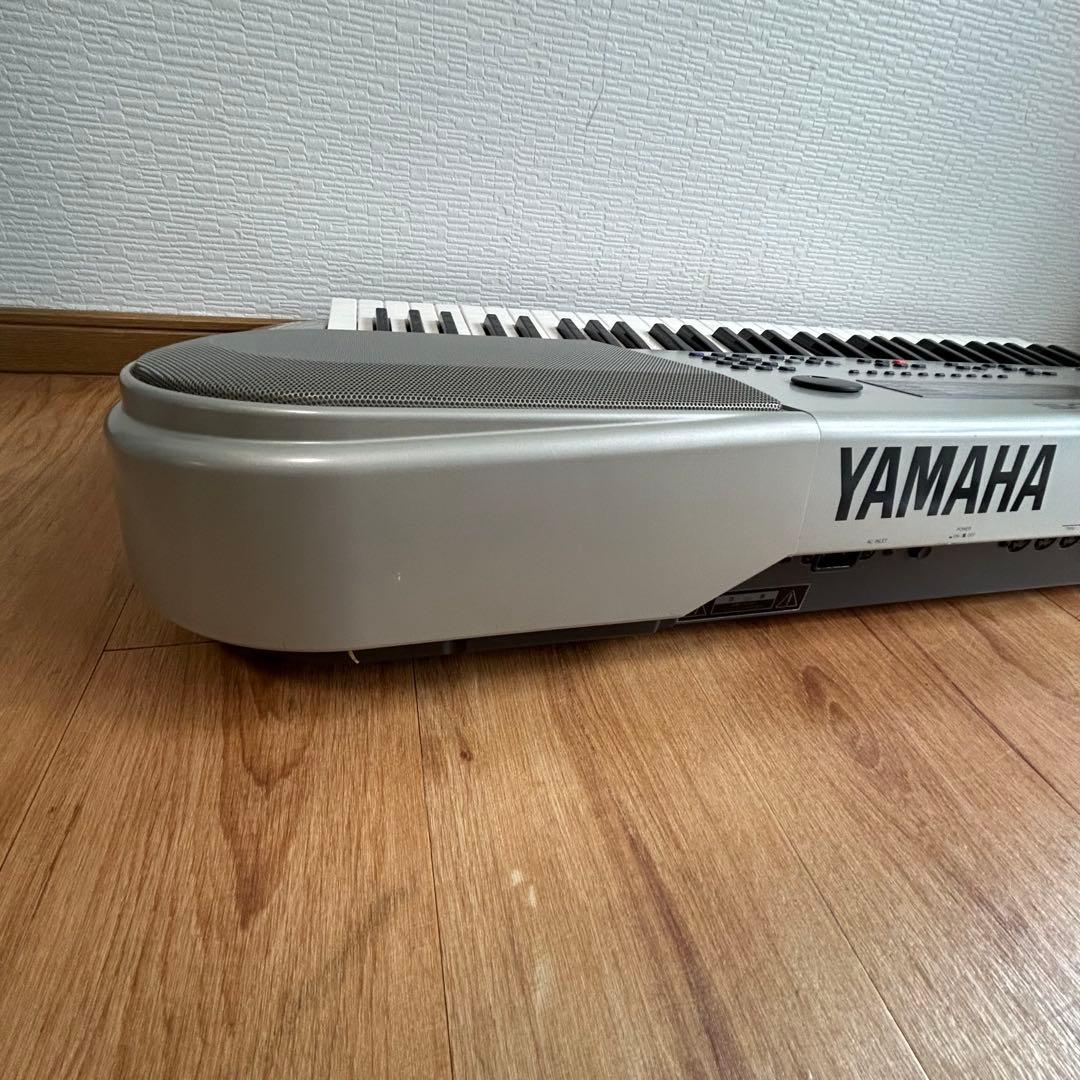 Yamaha EOS B900 シンセサイザー　ハードケース付き