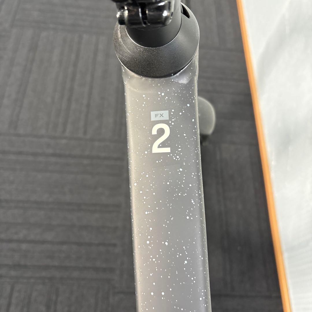 TREK クロスバイク マットブラック FX2新車。