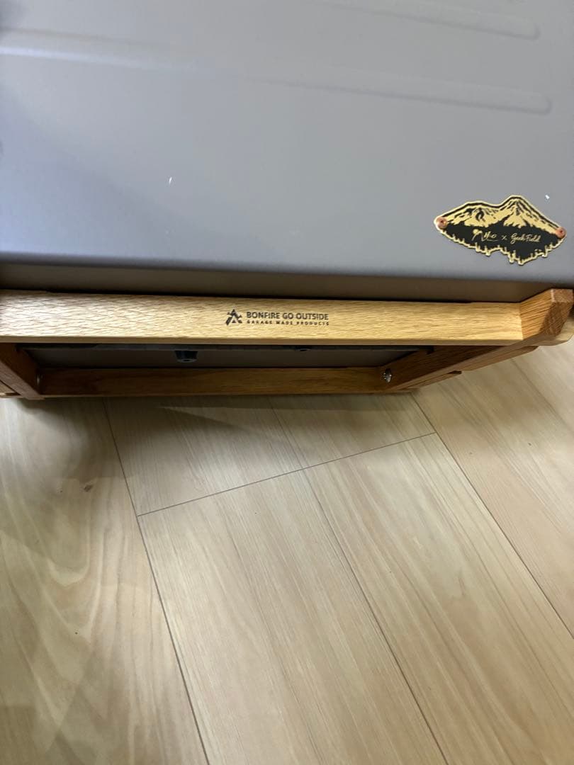 GEEKFIELD MIL KHAKI × SC SLIDE TOP TABLE
