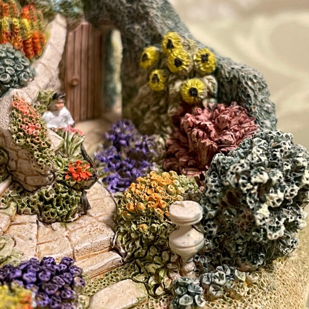 リリパットレーン443☆THE MANOR GARDEN