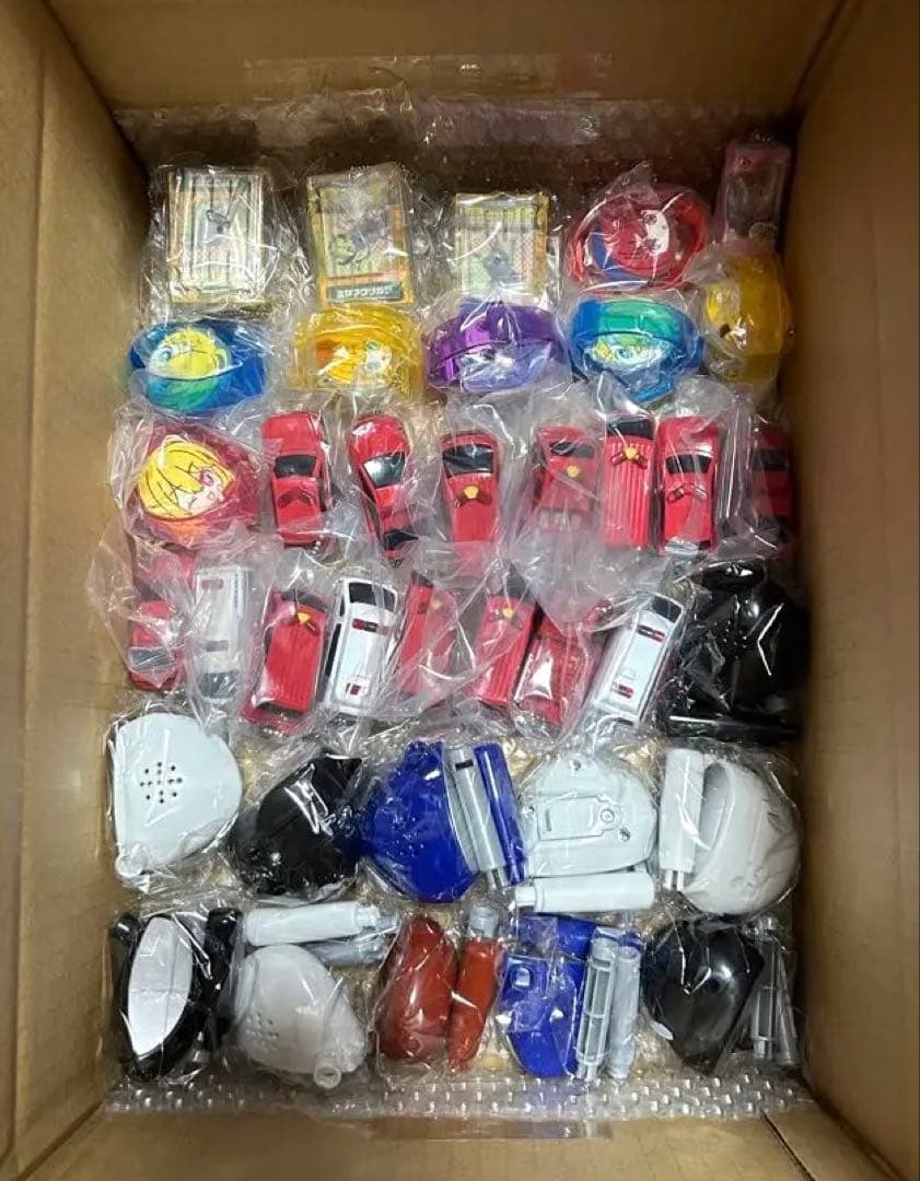 ノンジャンル　まとめ売り　カプセルトイ　330点以上