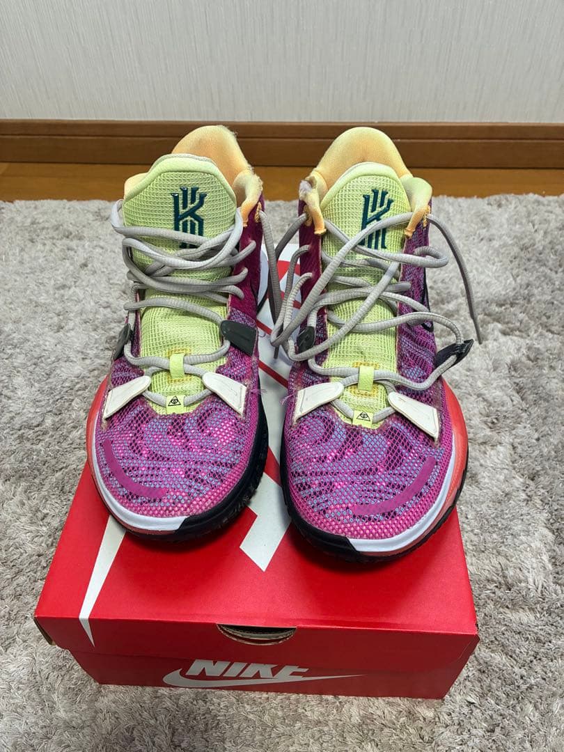 Nike Kyrie 7EPバスケットボールシューズ