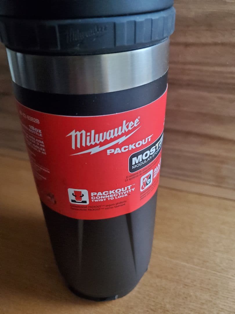 ミルウォーキー 社 真空マグフタ付きボトル（18oz・530ｍL）