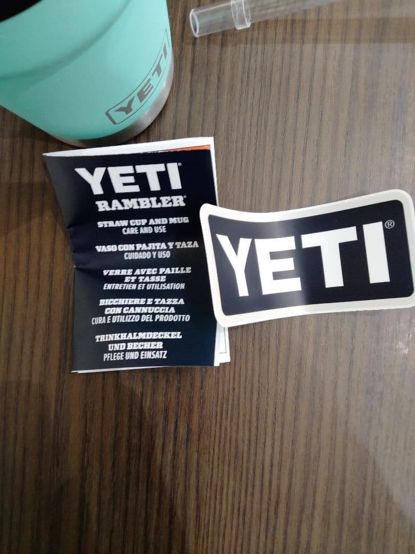 ☆YETI Rambler 25 oz☆ストロー付き ブラックマグ新品未使用品