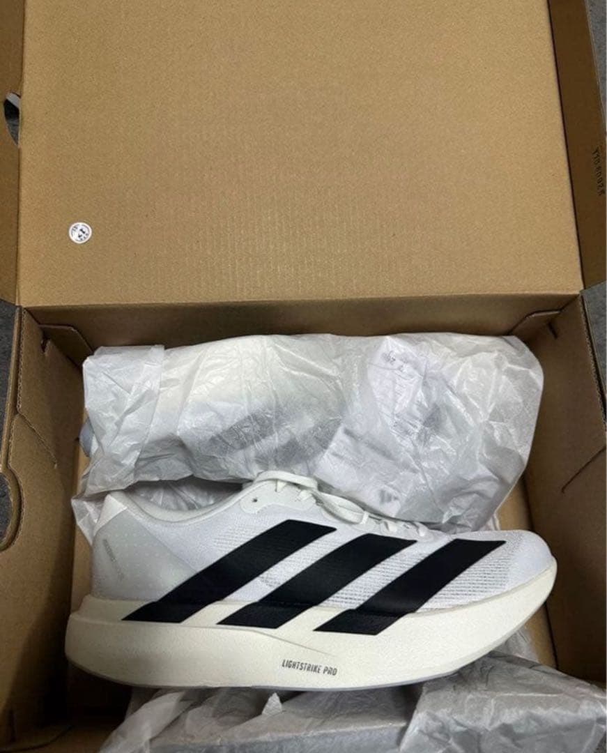 新品未使用　adidas evo sl 27㎝