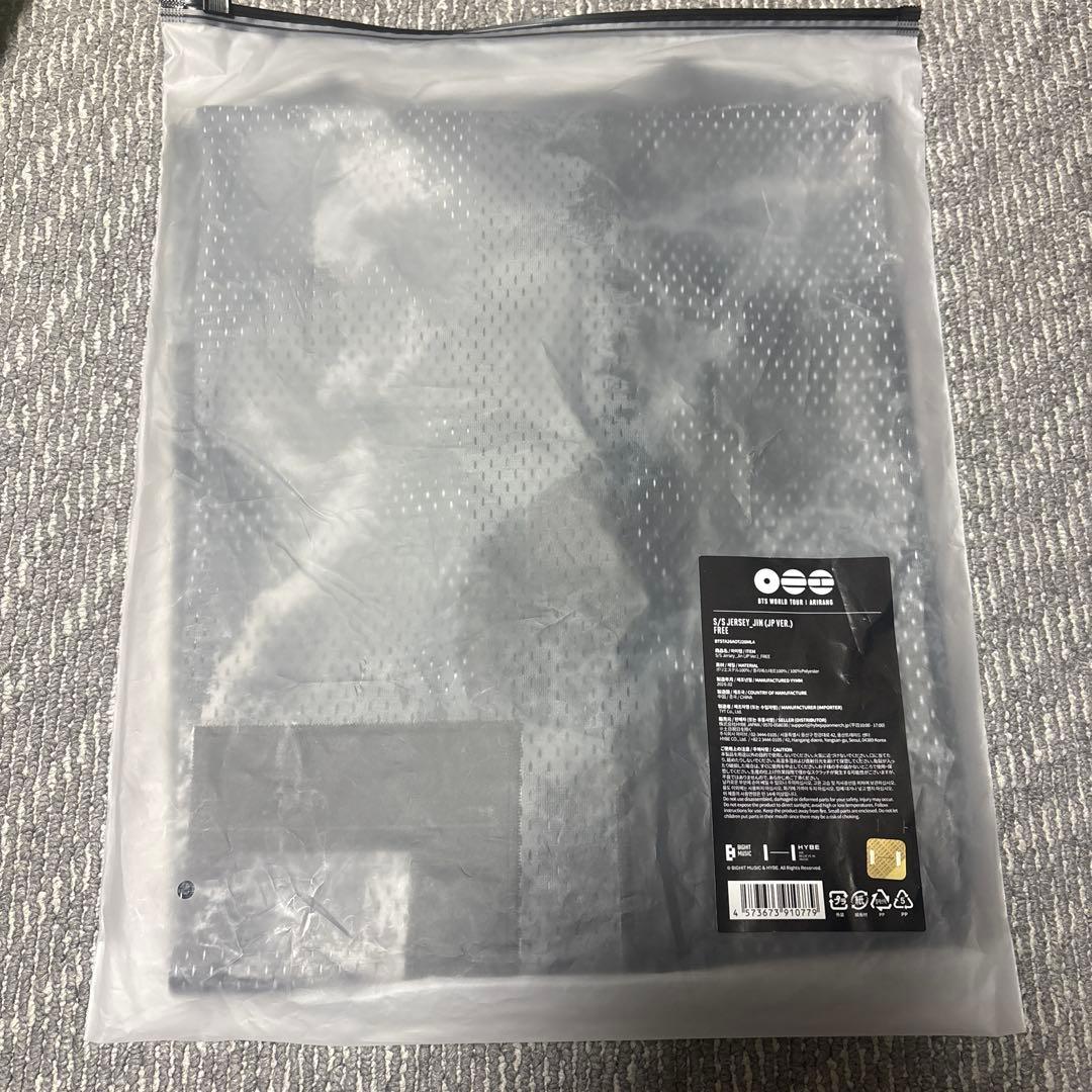 新品　BTS ツアーグッズ　シャツ Jin