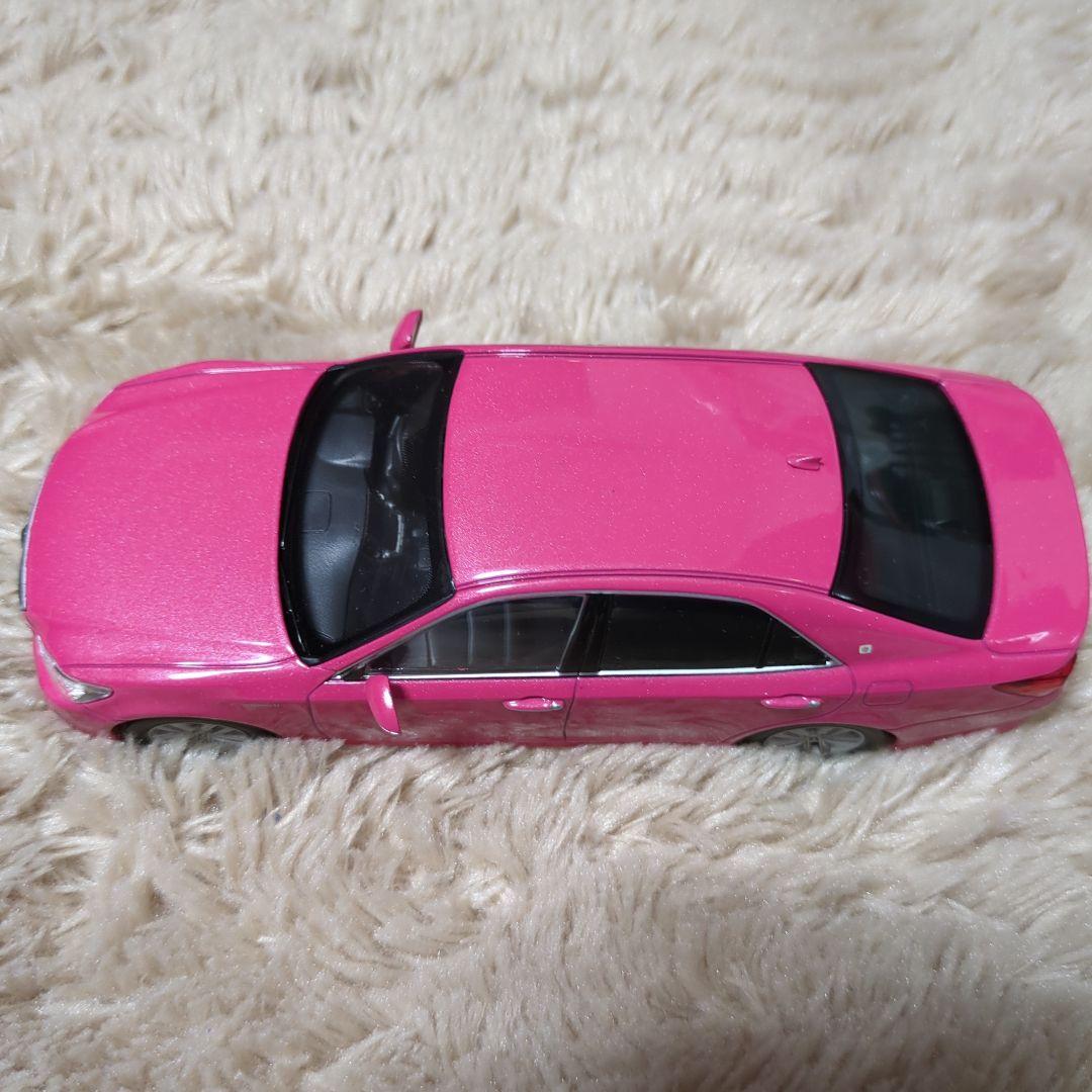 CROWN ATHLETE ミニカー ピンク新品、未使用