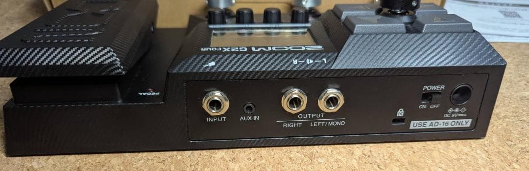 ZOOM G2X FOUR マルチエフェクター　+フットスイッチハット