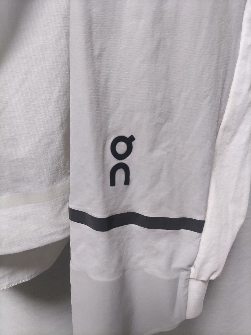 オン WEATHER JACKET　グレー×ホワイト レディース
