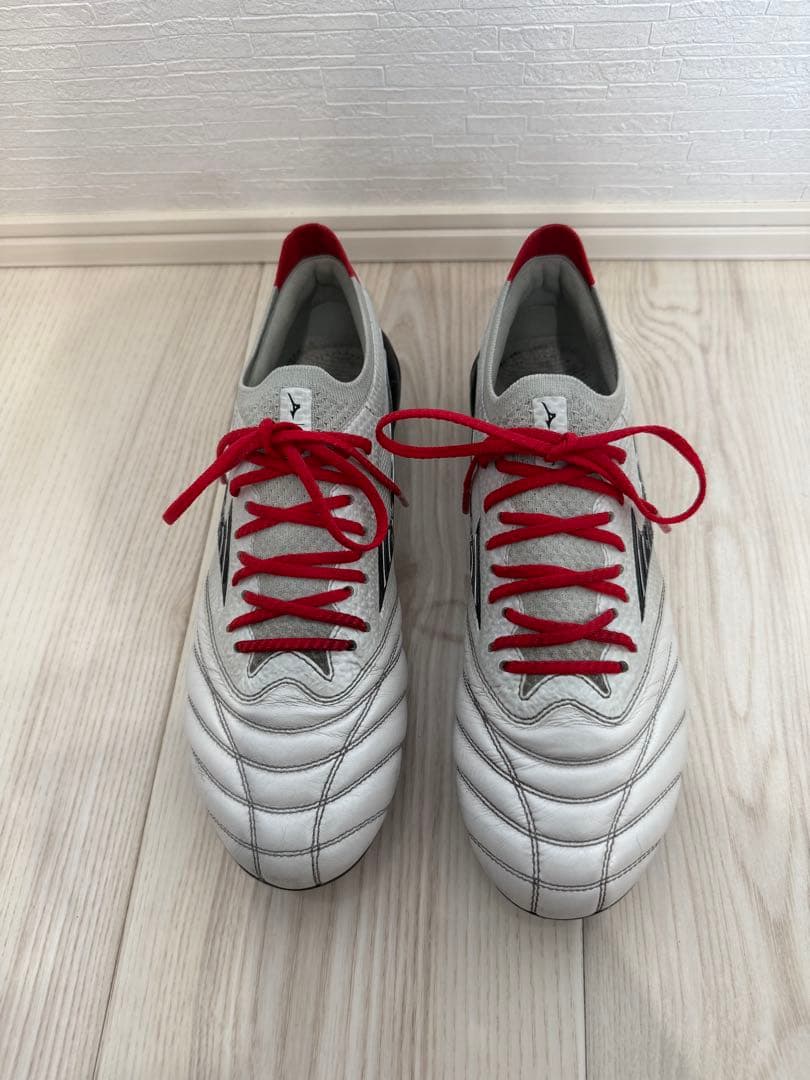 極美品 Mizuno モレリアネオ4β JAPAN ホワイト/レッド 25.5