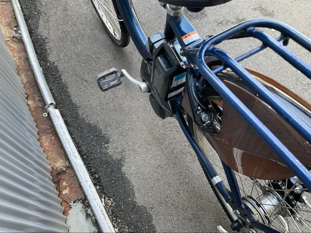ヤマハ新機種電動アシスト自転車pas wity26インチブルーアルミボディー