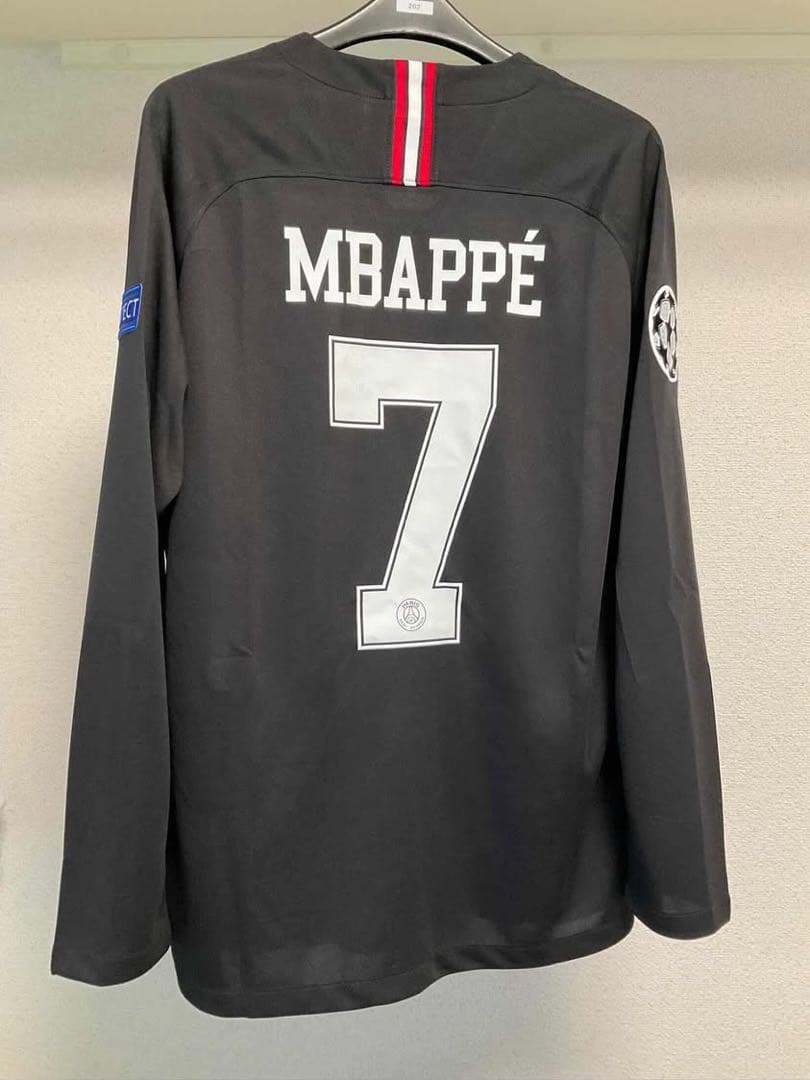 Paris Saint-Germain シャツ MBAPPÉ 7