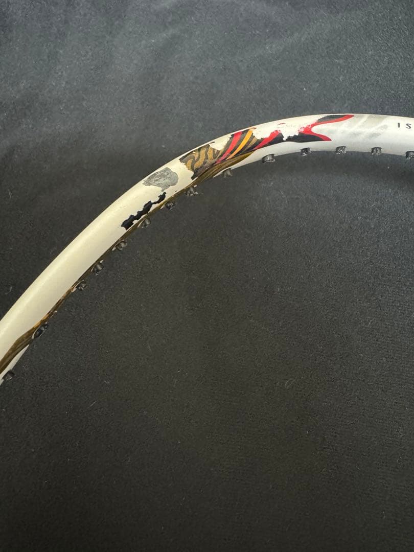 ヨネックス　ボルトリック80 バドミントンラケット 3ug5