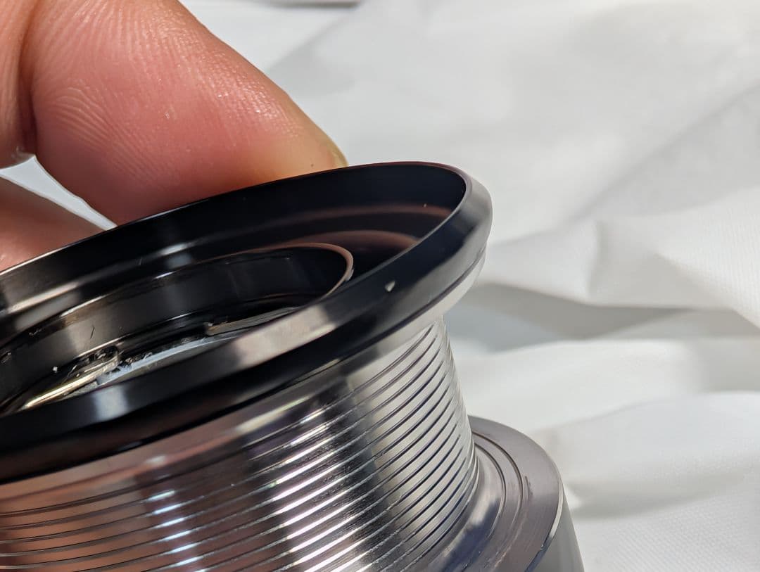 ダイワ　管979GP 24ルビアス PC LT2500-H スプール