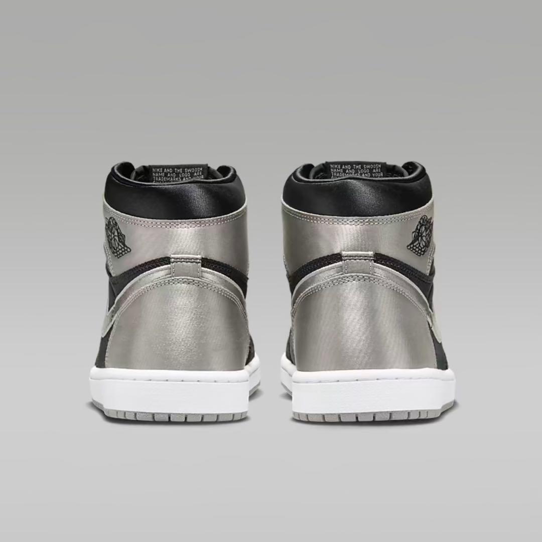 新品Nike Air Jordan 1 Mid se箱付き 送料無料