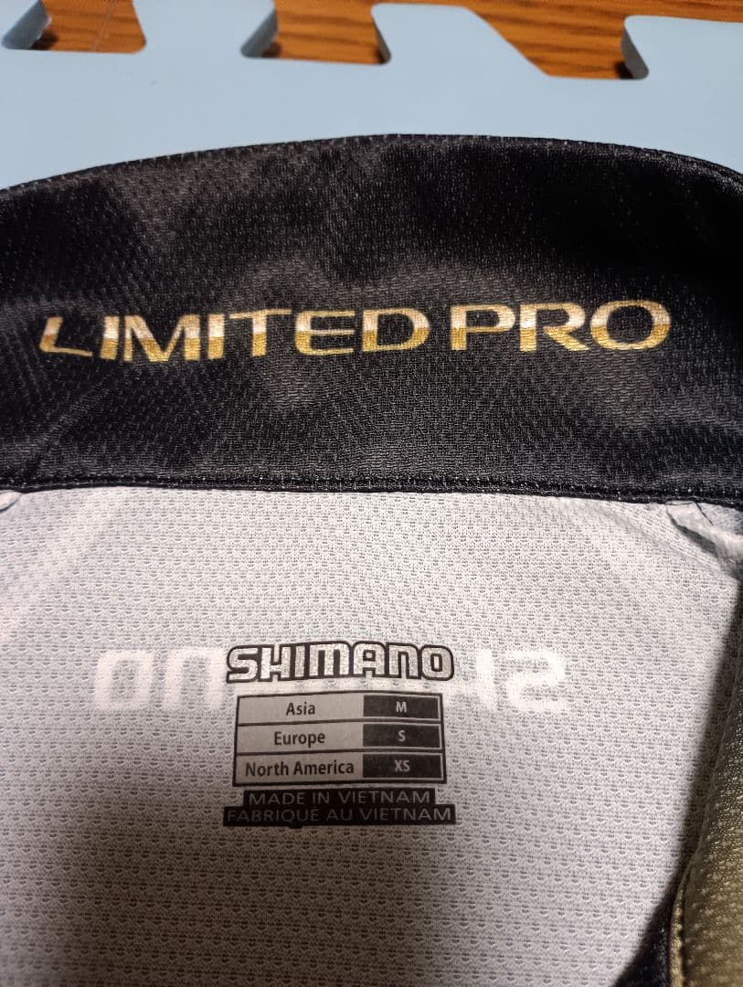 SHIMANO LIMITED PRO フルジップシャツ　半袖　M　ブラック