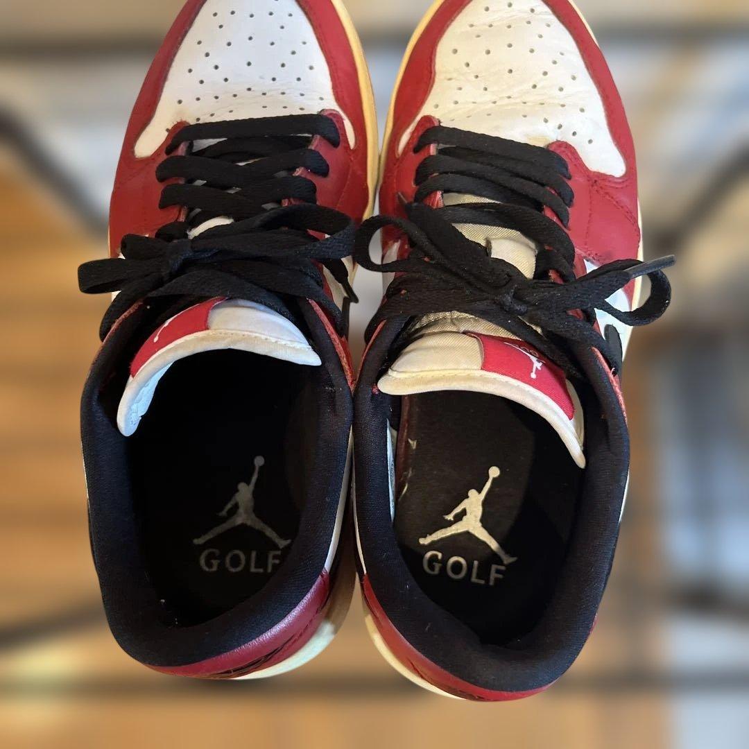Nike Air Jordan 1 赤白黒 スニーカー