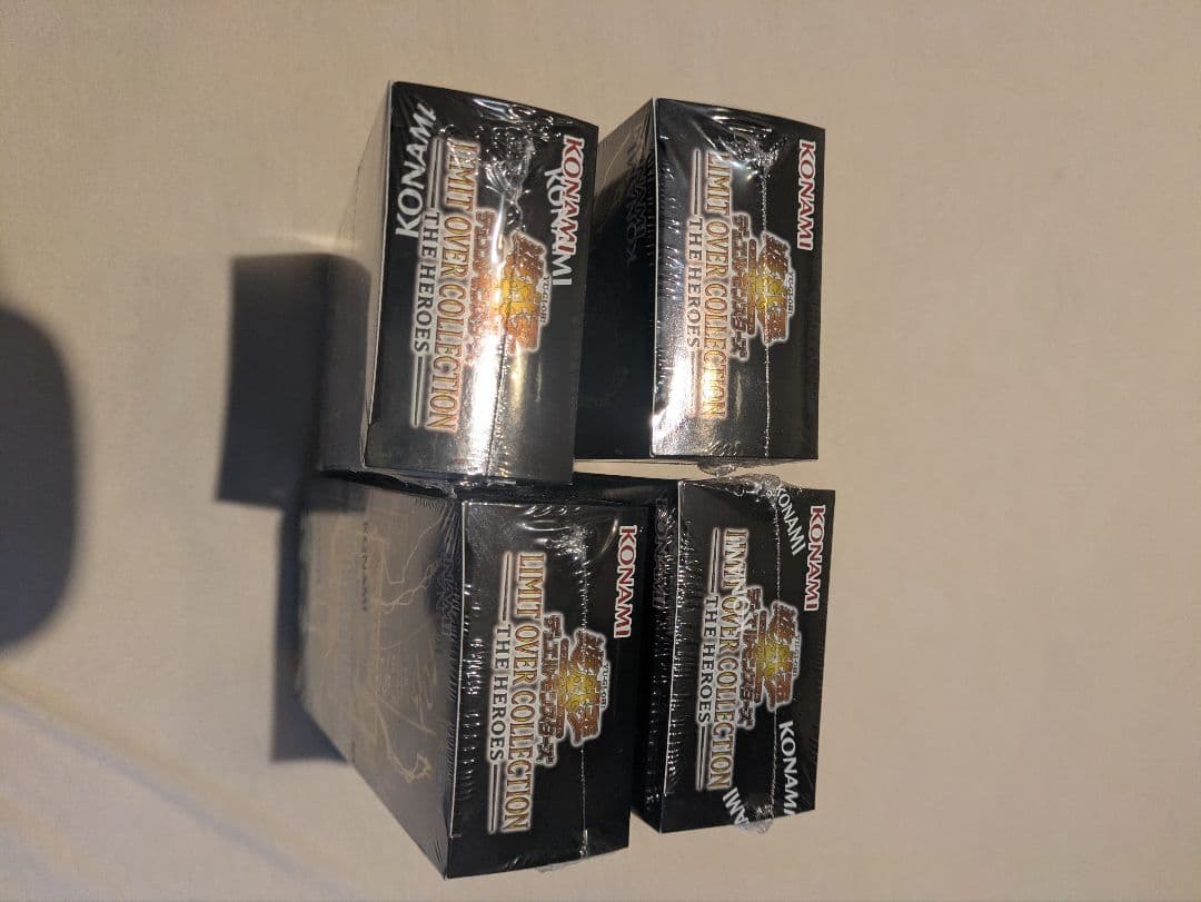 日本版　リミットオーバーコレクション ザヒーローズ　シュリンク付き未開封4BOX