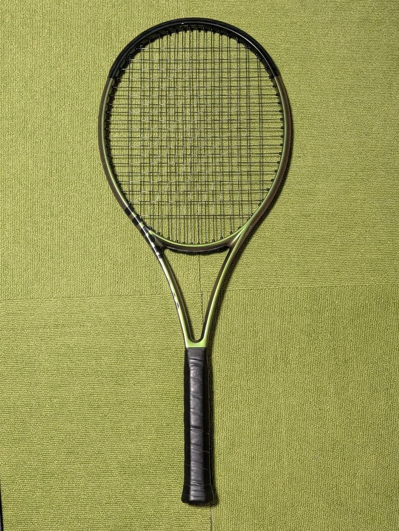 Wilson Blade V8 100 テニスラケット G3