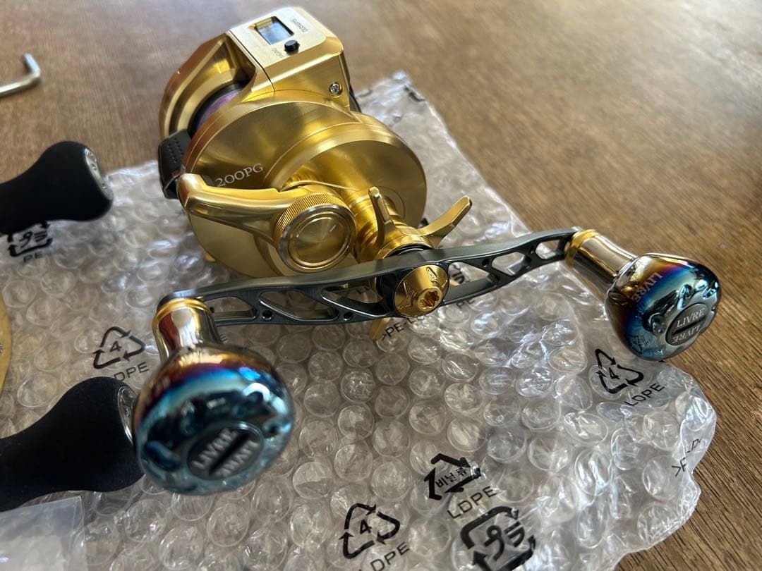 OCEA CONQUEST CT 200PG とLIVRE CRANK120
