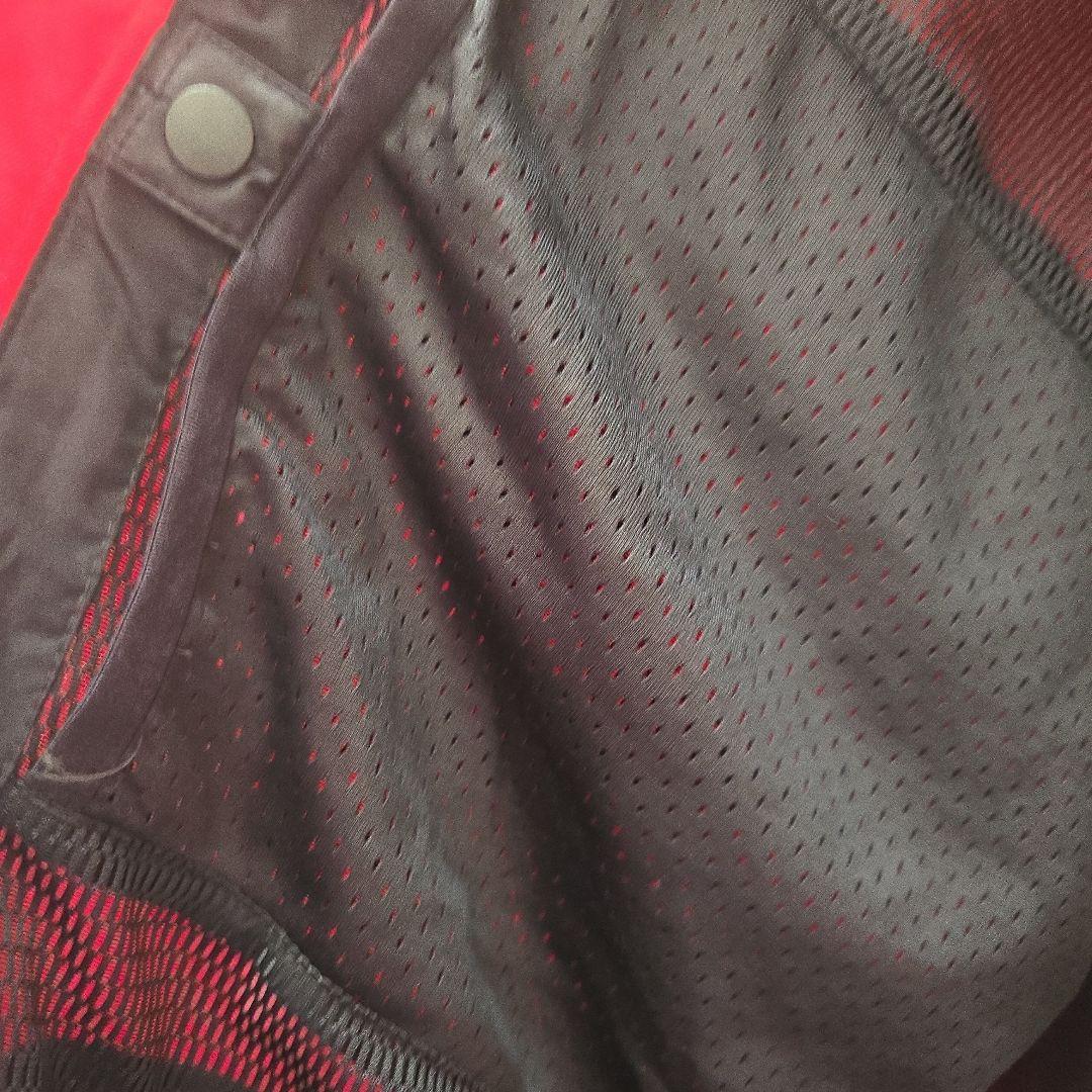 新品ボルコムVOLCOM スノボーウェア ジャケット Lサイズ
