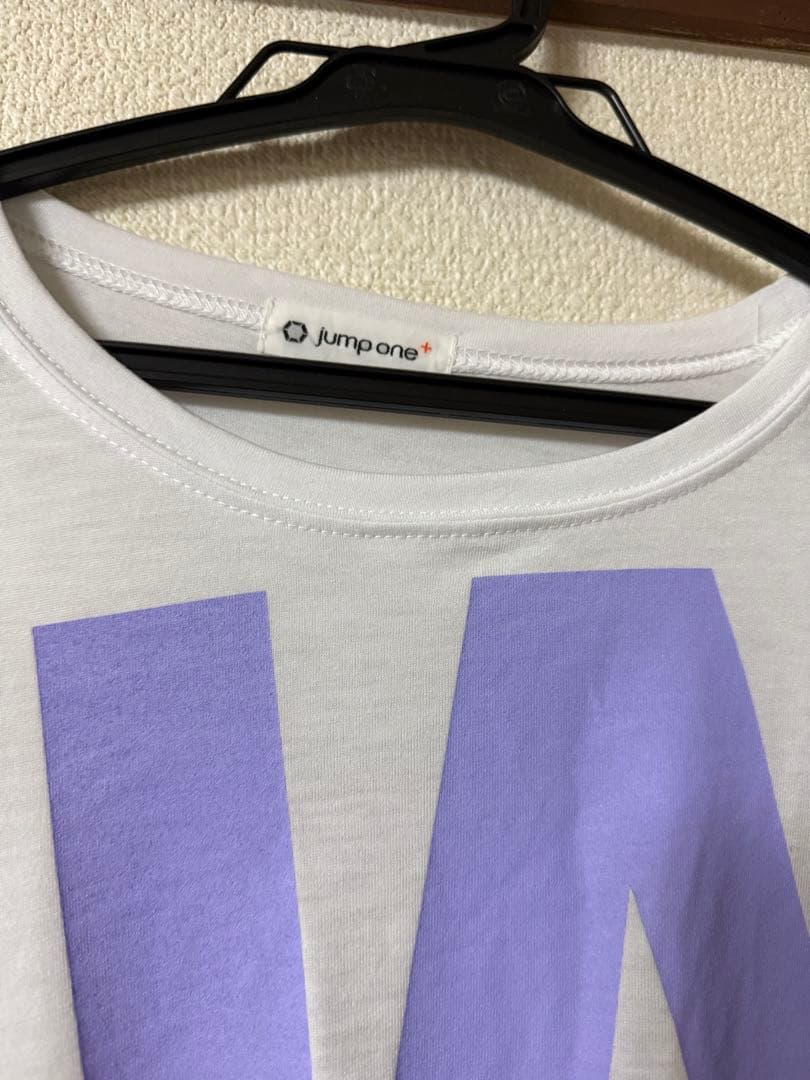 Jump One ホワイトパープルTシャツ Fサイズ