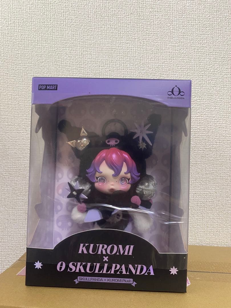 ポップマート スカルパンダ × クロミ ぬいぐるみペンダント