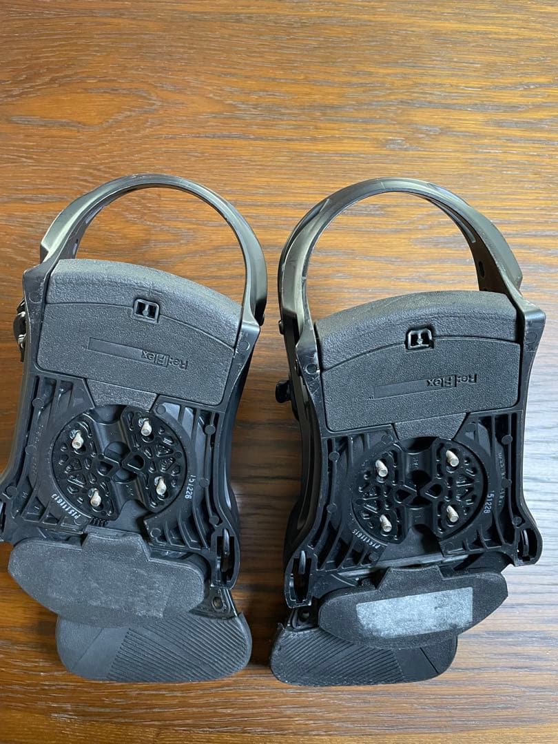 Burton マラビータ Re:Flex スノーボードバインディング